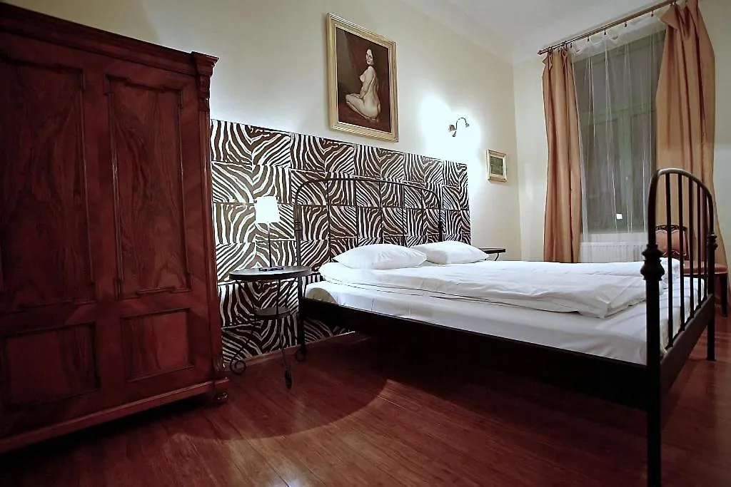 Apartamenty Galeria Krakow 3*,